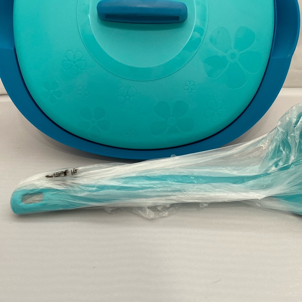 New Tupperware Legacy Essentials Set - Picture 11 of 14